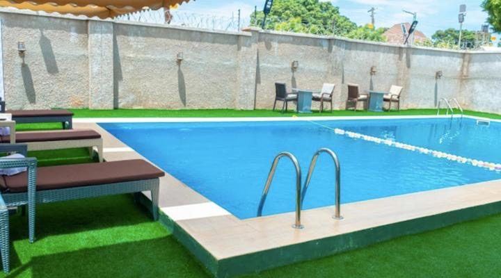 The pool and grounds at House 7.
